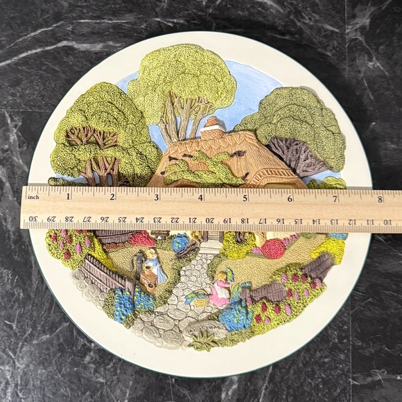 DAVENPORT STUDIOS “Lilac Cottage” Collector Plate #1427A - Picture 8 of 12